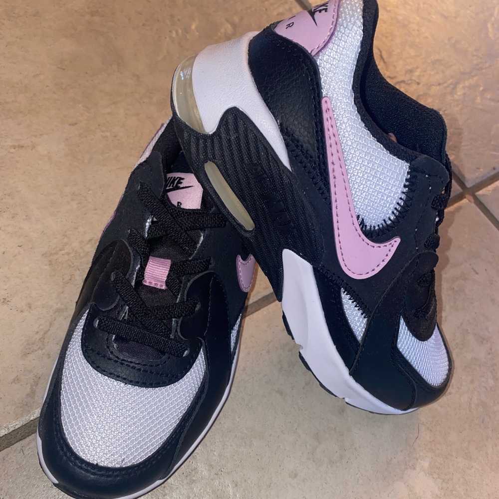 NEVER WORN 12c girls bike air max